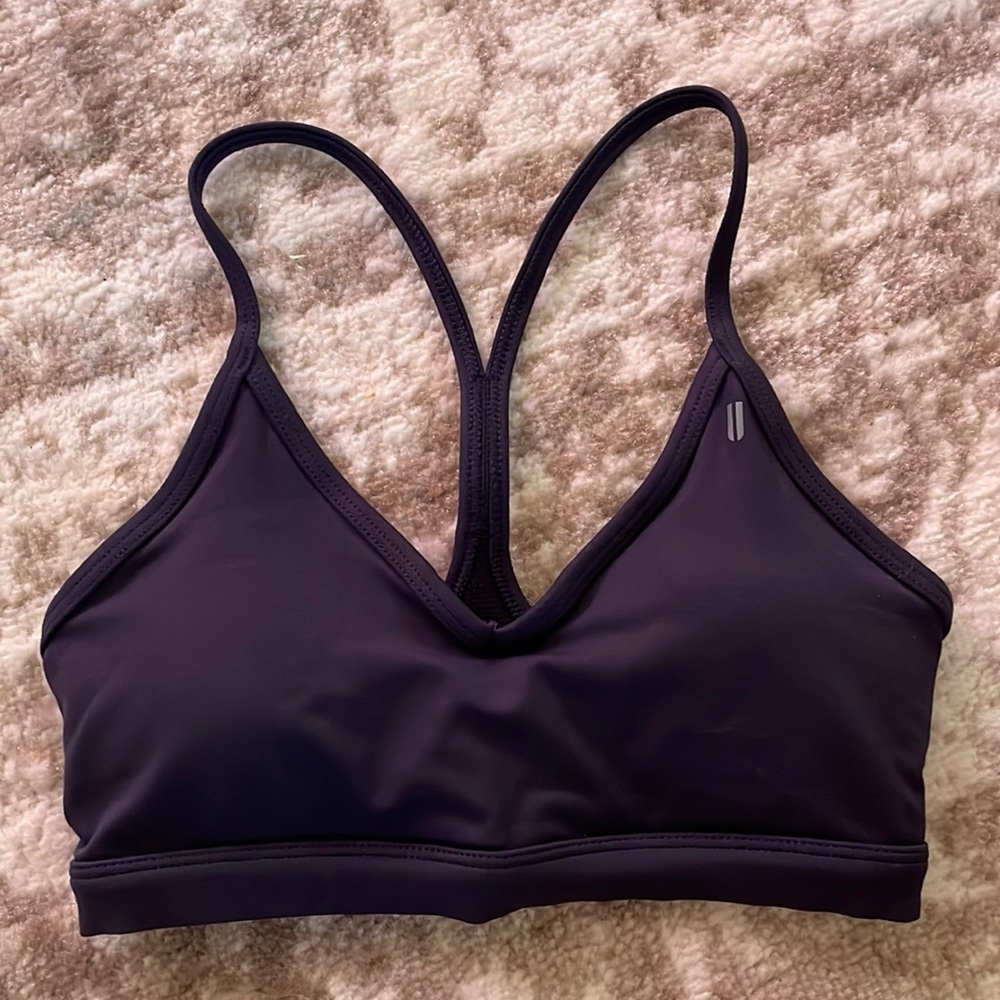 Matte V-Neck Ports Bra size S